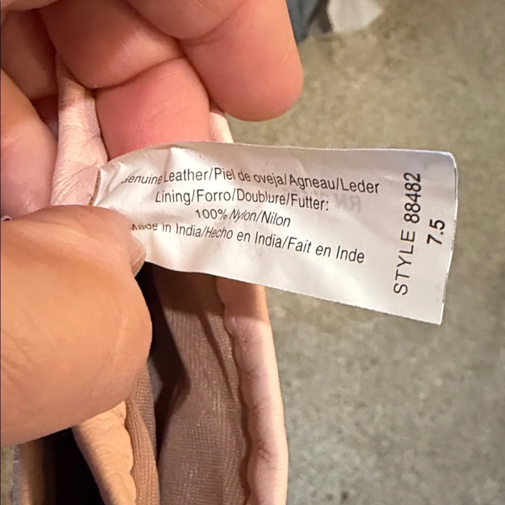 Isotoner Soft Pink Leather Gloves - Picture 5 of 6